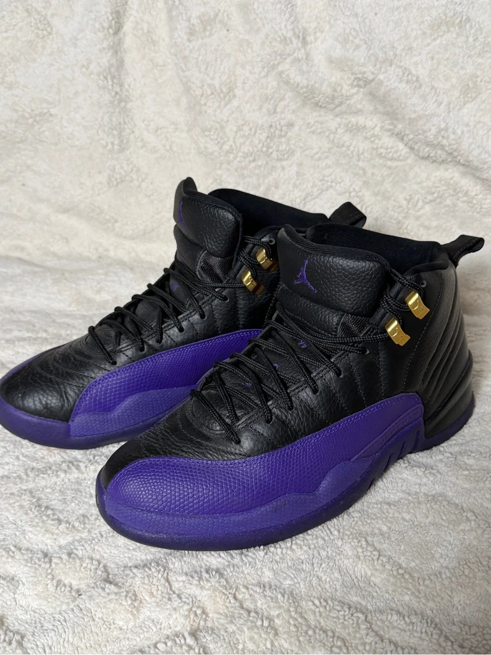 Jordan Men’s High-Top Basketball Shoes - Black/Purple